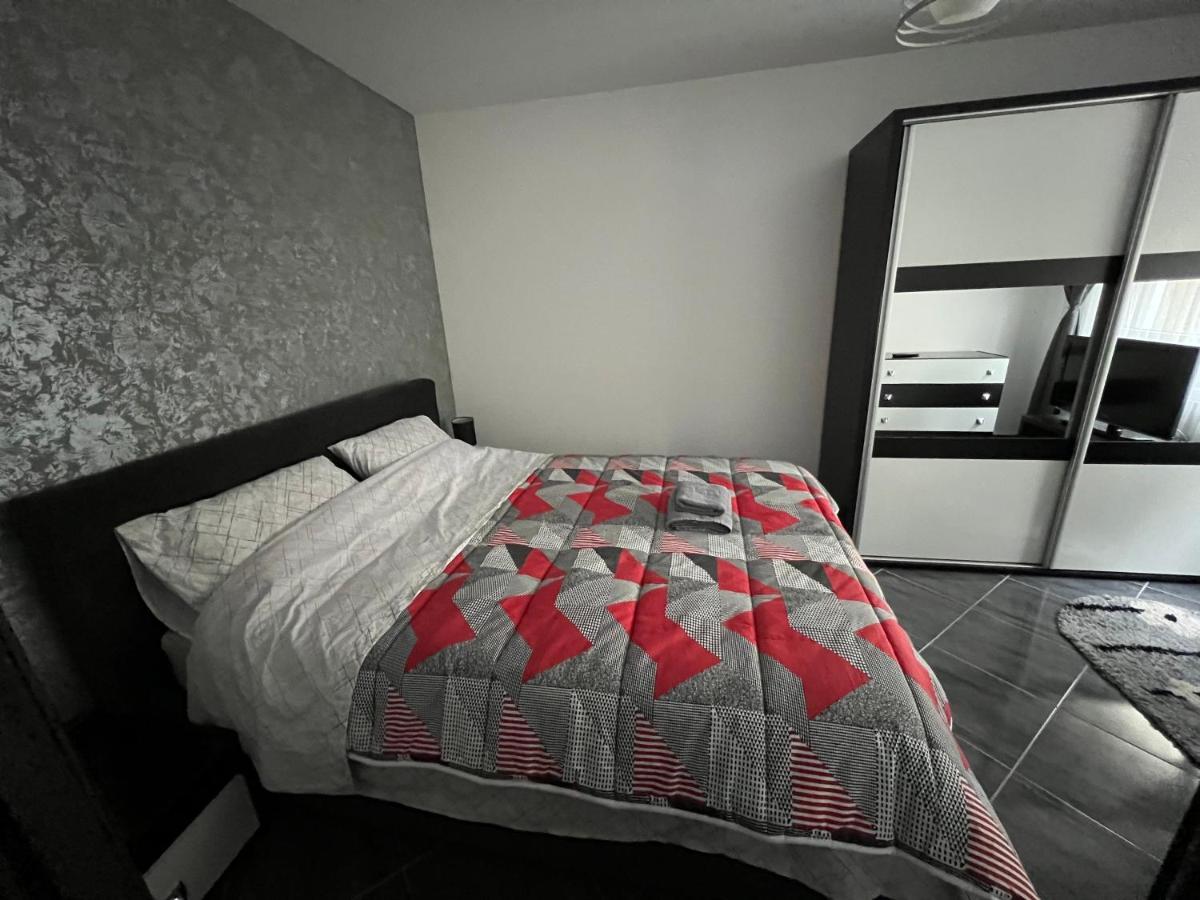 Апартаменти Apartament Spatios, Zona Centrala In Ясси Екстер'єр фото
