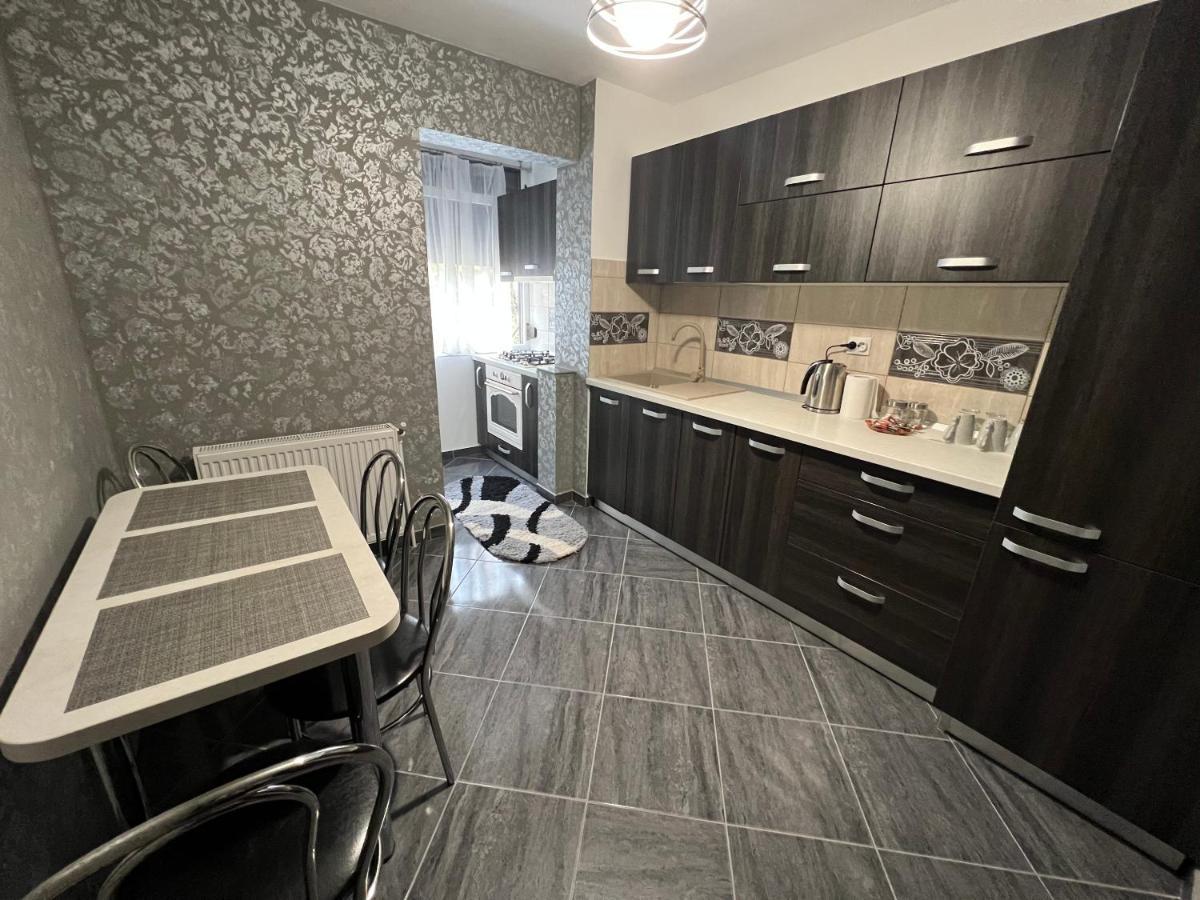 Апартаменти Apartament Spatios, Zona Centrala In Ясси Екстер'єр фото